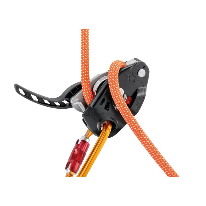 Petzl NEOX – assisted braking belay device